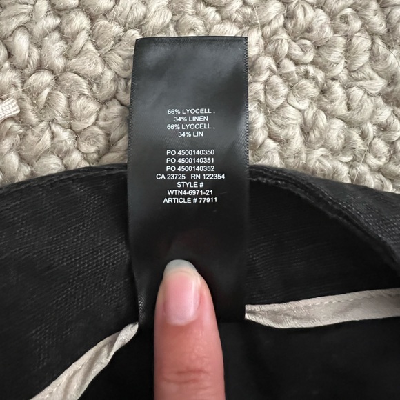 Wilfred black linen mini shorts - Picture 5 of 5